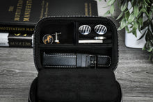 Laden Sie das Bild in den Galerie-Viewer, Limited edition watch cases
